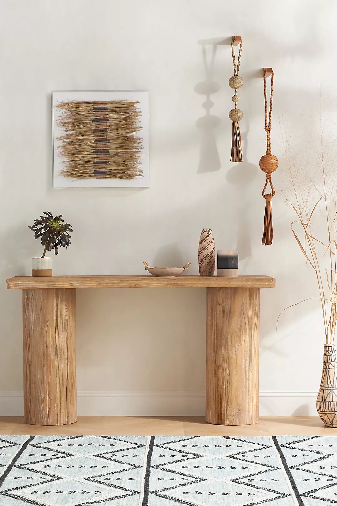 talent design, masif ahşap dresuar, doğal ahşap konsol, torna ayaklı dresuar, İskandinav tasarım dresuar, minimalist ahşap mobilya, modern dresuar tasarımı, rustik doğal ahşap dresuar, şık oturma odası konsolu, el yapımı ahşap dresuar, doğal cilalı ahşap masa, sade ve zarif dresuar, masif ayaklı mobilya, estetik iç mekan mobilyası, ahşap dekoratif dresuar, ergonomik dresuar tasarımı