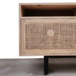 talent design, rattan kapaklı TV ünitesi, meşe ahşap konsol, minimalist tasarım TV sehpası, modern TV ünitesi, doğal malzemeli konsol, İskandinav tarzı mobilya, şık oturma odası konsolu, rustik TV sehpası, rattan detaylı mobilya, zarif tasarım TV ünitesi, doğal ahşap TV sehpası, el yapımı konsol tasarımı, dekoratif oturma odası konsolu, fonksiyonel TV ünitesi, estetik ve dayanıklı mobilya
