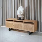 talent design, rattan kapaklı TV ünitesi, meşe ahşap konsol, minimalist tasarım TV sehpası, modern TV ünitesi, doğal malzemeli konsol, İskandinav tarzı mobilya, şık oturma odası konsolu, rustik TV sehpası, rattan detaylı mobilya, zarif tasarım TV ünitesi, doğal ahşap TV sehpası, el yapımı konsol tasarımı, dekoratif oturma odası konsolu, fonksiyonel TV ünitesi, estetik ve dayanıklı mobilya
