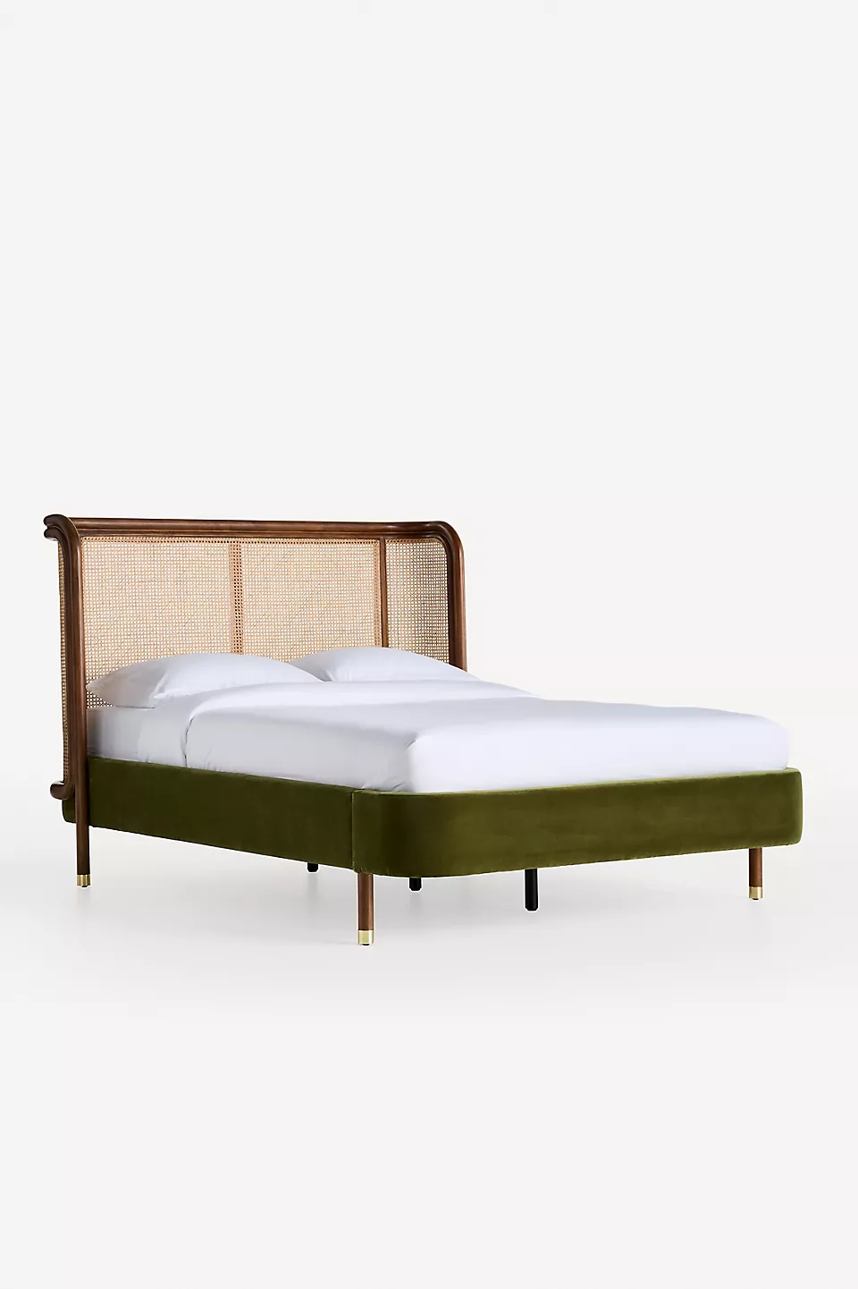 karyola, özel üretim karyola, hasır rattan karyola, masif ahşap karyola, modern karyola, özel ölçü karyola, sipariş mobilya karyola, ısmarlama mobilya karyola, lüks karyola, yatak odası mobilyası