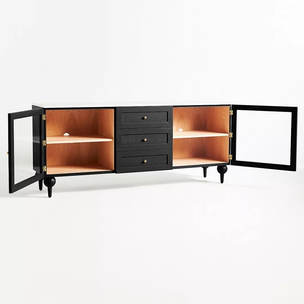 talent design, rattan kapaklı konsol, meşe ahşap büfe, minimalist tasarım konsol, modern depolama mobilyası, çekmeceli konsol tasarımı, İskandinav tarzı mobilya, doğal ahşap konsol, şık oturma odası mobilyası, zarif tasarım konsol, rustik rattan detaylı büfe, doğal malzemeli büfe, el yapımı ahşap konsol, dekoratif depolama çözümü, estetik ve fonksiyonel konsol, modern iç mekan büfe, siyah lake konsol, cam kapaklı konsol, modern vitrinli konsol, torna ayaklı konsol, amerikan tarz konsol, lüks mobilya konsol, estetik depolama mobilyası, yemek odası konsolu, minimalist tasarım konsol, şık vitrinli mobilya, siyah ve ahşap detaylı konsol, dekoratif konsol tasarımı, çok amaçlı depolama çözümü, iç mekan depolama konsolu, çağdaş konsol tasarımı, ergonomik konsol mobilyası, dayanıklı vitrinli konsol, tasarımcı konsol mobilyası, oturma odası için konsol, rustik lake konsol, özel tasarım konsol, şık depolama ünitesi, modern ahşap mobilya, vitrinli depolama çözümü, cam kapaklı dolap