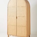 talent_design, kavisli gardırop, rattan kapaklı dolap, doğal ahşap gardırop, minimalist tasarım gardırop, modern yatak odası dolabı, meşe gardırop, zarif tasarım dolap, şık depolama çözümü, doğal malzemeli dolap, İskandinav tarzı gardırop, rustik rattan detaylı dolap, dekoratif gardırop tasarımı, iç mekan depolama mobilyası, el yapımı ahşap gardırop, otantik rattan kapaklı mobilya, Ahşap gardırop, El oyması gardırop, Masif kapaklı gardırop, Eskitme beyaz gardırop, Özel tasarım gardırop, Yaşam çiçeği motifli dolap, Dekoratif el yapımı mobilya, Rustik beyaz gardırop, Vintage dolap modelleri, Otantik gardırop tasarımı, Doğal ahşap dolap, Şık beyaz gardırop, Zarif oymalı dolap, Sanatsal tasarım dolap, El işçiliği detaylı gardırop, Modern klasik dolap, Ahşap dekor dolap, Nişantaşı özel mobilya, Özgün tasarımlı gardırop, Antik görünümlü dolap, Rustik lake küçük gardırop, Torna ayaklı küçük gardırop