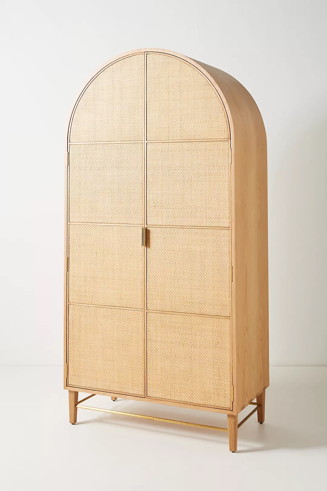 talent_design, kavisli gardırop, rattan kapaklı dolap, doğal ahşap gardırop, minimalist tasarım gardırop, modern yatak odası dolabı, meşe gardırop, zarif tasarım dolap, şık depolama çözümü, doğal malzemeli dolap, İskandinav tarzı gardırop, rustik rattan detaylı dolap, dekoratif gardırop tasarımı, iç mekan depolama mobilyası, el yapımı ahşap gardırop, otantik rattan kapaklı mobilya, Ahşap gardırop, El oyması gardırop, Masif kapaklı gardırop, Eskitme beyaz gardırop, Özel tasarım gardırop, Yaşam çiçeği motifli dolap, Dekoratif el yapımı mobilya, Rustik beyaz gardırop, Vintage dolap modelleri, Otantik gardırop tasarımı, Doğal ahşap dolap, Şık beyaz gardırop, Zarif oymalı dolap, Sanatsal tasarım dolap, El işçiliği detaylı gardırop, Modern klasik dolap, Ahşap dekor dolap, Nişantaşı özel mobilya, Özgün tasarımlı gardırop, Antik görünümlü dolap, Rustik lake küçük gardırop, Torna ayaklı küçük gardırop