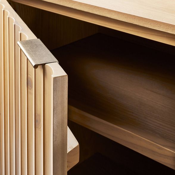 talent design, rattan kapaklı konsol, meşe ahşap büfe, minimalist tasarım konsol, modern depolama mobilyası, çekmeceli konsol tasarımı, İskandinav tarzı mobilya, doğal ahşap konsol, şık oturma odası mobilyası, zarif tasarım konsol, rustik rattan detaylı büfe, doğal malzemeli büfe, el yapımı ahşap konsol, dekoratif depolama çözümü, estetik ve fonksiyonel konsol, modern iç mekan büfe, El oyması kapaklı büfetalent design, rattan kapaklı konsol, meşe ahşap büfe, minimalist tasarım konsol, modern depolama mobilyası, çekmeceli konsol tasarımı, İskandinav tarzı mobilya, doğal ahşap konsol, şık oturma odası mobilyası, zarif tasarım konsol, rustik rattan detaylı büfe, doğal malzemeli büfe, el yapımı ahşap konsol, dekoratif depolama çözümü, estetik ve fonksiyonel konsol, modern iç mekan büfe, El oyması kapaklı büfe