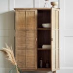 talent design, meşe vitrin büfe, kavisli vitrin dolap, modern vitrin tasarımı, doğal ahşap vitrin, masif meşe dolap, şık vitrin dolap, cam kapaklı vitrin, dekoratif vitrin büfe, zarif vitrin modeli, ahşap kavisli dolap, rustik vitrin tasarımı, ergonomik vitrin büfe, minimalist vitrin dolap, doğal malzemeli vitrin, iç mekan dekorasyon dolabı, Modern vitrin dolabı, Mavi lake boyalı vitrin, İngiliz tarzı vitrin, Şık vitrin tasarımı, Cam kapaklı dolap, Dekoratif vitrin dolabı, Salon için vitrin, Masif vitrin modelleri, Özel tasarım dolap, Estetik vitrin mobilyası, Modern bufeler, Şık camlı dolap, Lake boyalı mobilya, Fonksiyonel vitrin tasarımı, El yapımı vitrin, Yüksek kaliteli dolap, Ahşap vitrin modelleri, Özgün dolap tasarımı, Klasik ve modern dolap, Mavi dekoratif mobilya, metal ayaklı büfe