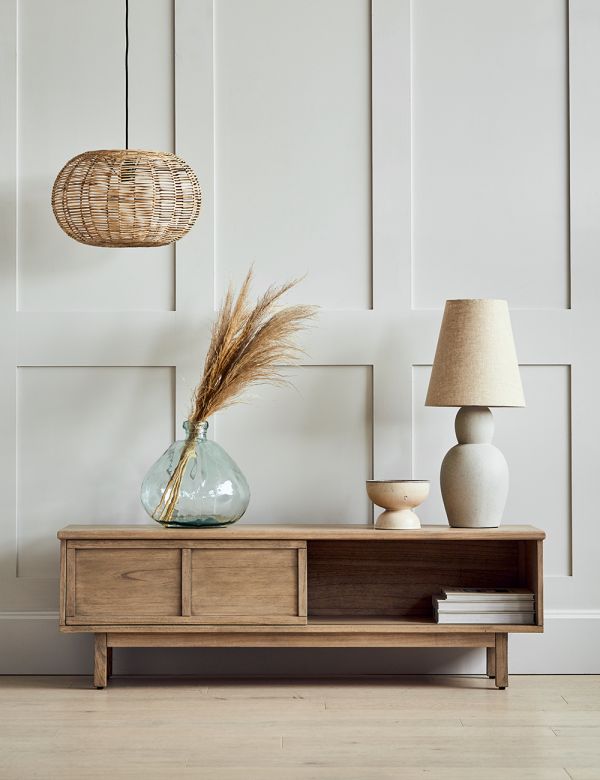 talent design, rattan kapaklı TV ünitesi, meşe ahşap konsol, minimalist tasarım TV sehpası, modern TV ünitesi, doğal malzemeli konsol, İskandinav tarzı mobilya, şık oturma odası konsolu, rustik TV sehpası, rattan detaylı mobilya, zarif tasarım TV ünitesi, doğal ahşap TV sehpası, el yapımı konsol tasarımı, dekoratif oturma odası konsolu, fonksiyonel TV ünitesi, estetik ve dayanıklı mobilya, Retro İskandinav tv ünitesi, Bombeli kapaklı tv ünitesi, beyazlatılmış meşe tv ünitesi, çekmeceli ceviz tv ünitesi, beyaz eskitme tv ünitesi