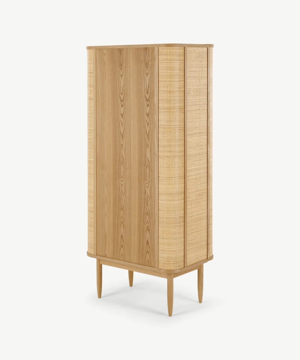 talent design, meşe vitrin büfe, kavisli vitrin dolap, modern vitrin tasarımı, doğal ahşap vitrin, masif meşe dolap, şık vitrin dolap, cam kapaklı vitrin, dekoratif vitrin büfe, zarif vitrin modeli, ahşap kavisli dolap, rustik vitrin tasarımı, ergonomik vitrin büfe, minimalist vitrin dolap, doğal malzemeli vitrin, iç mekan dekorasyon dolabı, Modern vitrin dolabı, Mavi lake boyalı vitrin, İngiliz tarzı vitrin, Şık vitrin tasarımı, Cam kapaklı dolap, Dekoratif vitrin dolabı, Salon için vitrin, Masif vitrin modelleri, Özel tasarım dolap, Estetik vitrin mobilyası, Modern bufeler, Şık camlı dolap, Lake boyalı mobilya, Fonksiyonel vitrin tasarımı, El yapımı vitrin, Yüksek kaliteli dolap, Ahşap vitrin modelleri, Özgün dolap tasarımı, Klasik ve modern dolap, Mavi dekoratif mobilya