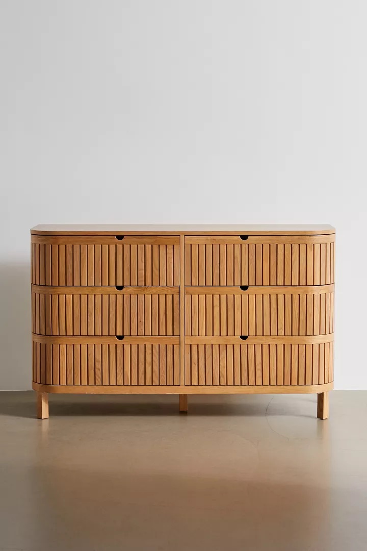 talent design, rattan detaylı şifonyer, meşe ahşap şifonyer, çekmeceli depolama ünitesi, minimalist tasarım şifonyer, doğal malzemeli şifonyer, İskandinav tarzı mobilya, modern yatak odası şifonyeri, rustik tasarım şifonyer, zarif ahşap şifonyer, el yapımı şifonyer mobilyası, rattan kapaklı çekmeceli dolap, doğal ahşap mobilya, estetik ve fonksiyonel şifonyer, şık depolama çözümü, dekoratif şifonyer tasarımı, Meşe aynalı yüksek şifonyer, sekiz çekmeceli şifonyer, eskitme şifonyer, bombe çekmeceli şifonyer, yüksek şifonyer, torna ayaklı şifonyer