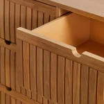 talent design, rattan detaylı şifonyer, meşe ahşap şifonyer, çekmeceli depolama ünitesi, minimalist tasarım şifonyer, doğal malzemeli şifonyer, İskandinav tarzı mobilya, modern yatak odası şifonyeri, rustik tasarım şifonyer, zarif ahşap şifonyer, el yapımı şifonyer mobilyası, rattan kapaklı çekmeceli dolap, doğal ahşap mobilya, estetik ve fonksiyonel şifonyer, şık depolama çözümü, dekoratif şifonyer tasarımı, Meşe aynalı yüksek şifonyer, sekiz çekmeceli şifonyer, eskitme şifonyer, bombe çekmeceli şifonyer, yüksek şifonyer, torna ayaklı şifonyer
