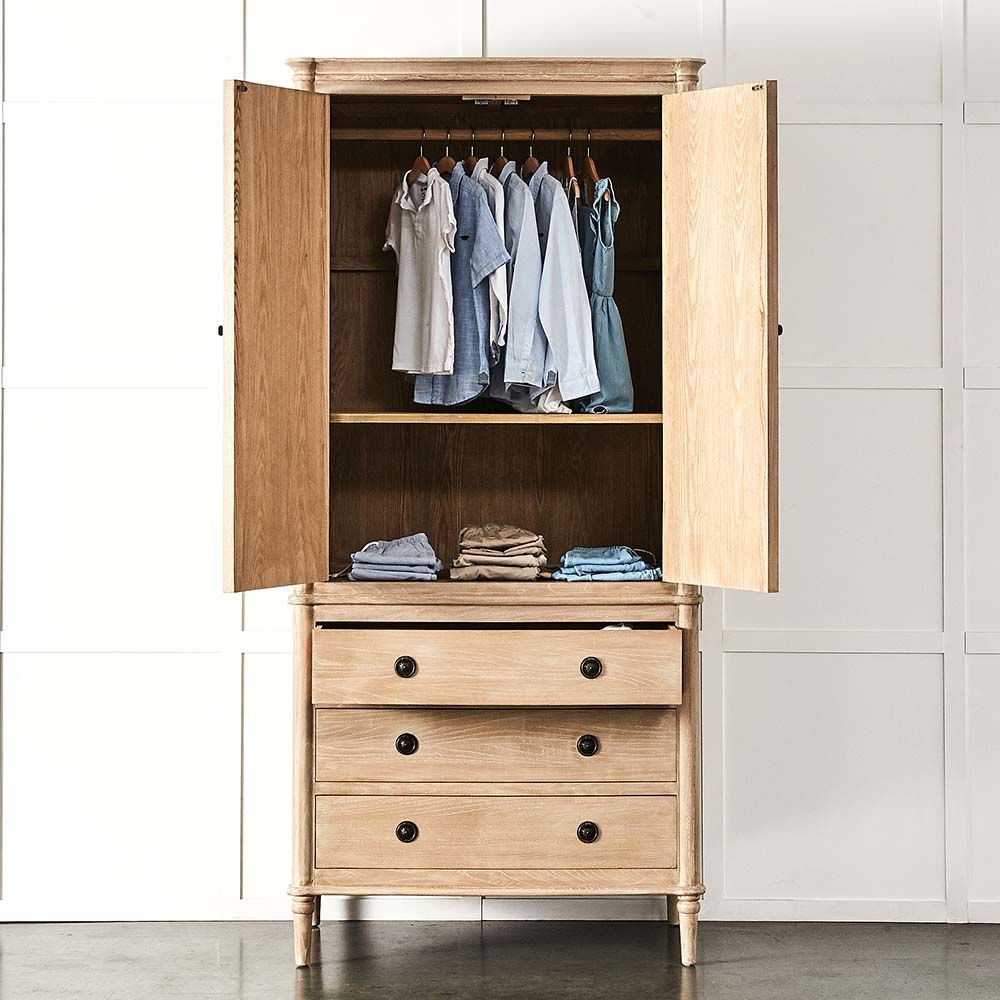 talent_design, kavisli gardırop, rattan kapaklı dolap, doğal ahşap gardırop, minimalist tasarım gardırop, modern yatak odası dolabı, meşe gardırop, zarif tasarım dolap, şık depolama çözümü, doğal malzemeli dolap, İskandinav tarzı gardırop, rustik rattan detaylı dolap, dekoratif gardırop tasarımı, iç mekan depolama mobilyası, el yapımı ahşap gardırop, otantik rattan kapaklı mobilya, Ahşap gardırop, El oyması gardırop, Masif kapaklı gardırop, Eskitme beyaz gardırop, Özel tasarım gardırop, Yaşam çiçeği motifli dolap, Dekoratif el yapımı mobilya, Rustik beyaz gardırop, Vintage dolap modelleri, Otantik gardırop tasarımı, Doğal ahşap dolap, Şık beyaz gardırop, Zarif oymalı dolap, Sanatsal tasarım dolap, El işçiliği detaylı gardırop, Modern klasik dolap, Ahşap dekor dolap, Nişantaşı özel mobilya, Özgün tasarımlı gardırop, Antik görünümlü dolap, Rustik lake küçük gardırop, Torna ayaklı küçük gardırop