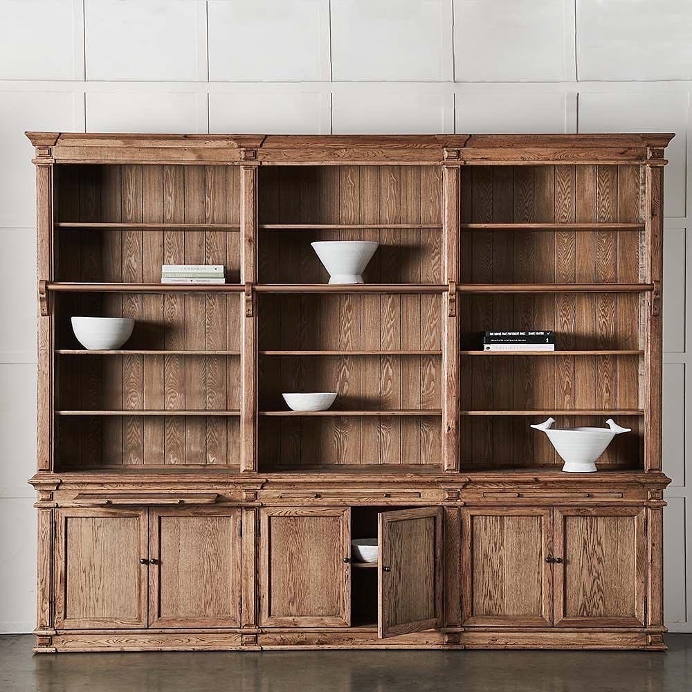 talent design, meşe vitrin büfe, kavisli vitrin dolap, modern vitrin tasarımı, doğal ahşap vitrin, masif meşe dolap, şık vitrin dolap, cam kapaklı vitrin, dekoratif vitrin büfe, zarif vitrin modeli, ahşap kavisli dolap, rustik vitrin tasarımı, ergonomik vitrin büfe, minimalist vitrin dolap, doğal malzemeli vitrin, iç mekan dekorasyon dolabı, Modern vitrin dolabı, Mavi lake boyalı vitrin, İngiliz tarzı vitrin, Şık vitrin tasarımı, Cam kapaklı dolap, Dekoratif vitrin dolabı, Salon için vitrin, Masif vitrin modelleri, Özel tasarım dolap, Estetik vitrin mobilyası, Modern bufeler, Şık camlı dolap, Lake boyalı mobilya, Fonksiyonel vitrin tasarımı, El yapımı vitrin, Yüksek kaliteli dolap, Ahşap vitrin modelleri, Özgün dolap tasarımı, Klasik ve modern dolap, Mavi dekoratif mobilya