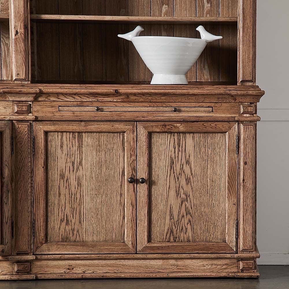 talent design, meşe vitrin büfe, kavisli vitrin dolap, modern vitrin tasarımı, doğal ahşap vitrin, masif meşe dolap, şık vitrin dolap, cam kapaklı vitrin, dekoratif vitrin büfe, zarif vitrin modeli, ahşap kavisli dolap, rustik vitrin tasarımı, ergonomik vitrin büfe, minimalist vitrin dolap, doğal malzemeli vitrin, iç mekan dekorasyon dolabı, Modern vitrin dolabı, Mavi lake boyalı vitrin, İngiliz tarzı vitrin, Şık vitrin tasarımı, Cam kapaklı dolap, Dekoratif vitrin dolabı, Salon için vitrin, Masif vitrin modelleri, Özel tasarım dolap, Estetik vitrin mobilyası, Modern bufeler, Şık camlı dolap, Lake boyalı mobilya, Fonksiyonel vitrin tasarımı, El yapımı vitrin, Yüksek kaliteli dolap, Ahşap vitrin modelleri, Özgün dolap tasarımı, Klasik ve modern dolap, Mavi dekoratif mobilya