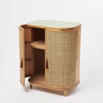 talent design, rattan kapaklı konsol, meşe ahşap büfe, minimalist tasarım konsol, modern depolama mobilyası, çekmeceli konsol tasarımı, İskandinav tarzı mobilya, doğal ahşap konsol, şık oturma odası mobilyası, zarif tasarım konsol, rustik rattan detaylı büfe, doğal malzemeli büfe, el yapımı ahşap konsol, dekoratif depolama çözümü, estetik ve fonksiyonel konsol, modern iç mekan büfe, El oyması kapaklı büfe, servant, servant dolabı