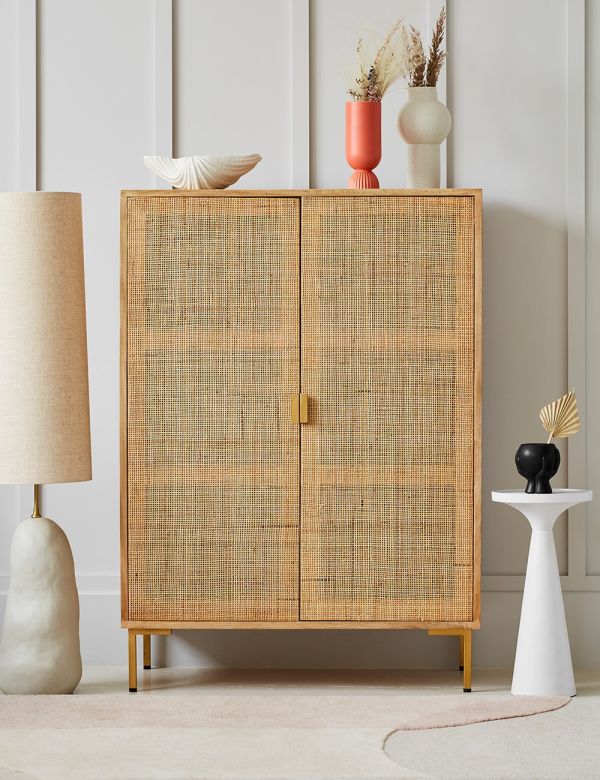 talent design, rattan kapaklı konsol, meşe ahşap büfe, minimalist tasarım konsol, modern depolama mobilyası, çekmeceli konsol tasarımı, İskandinav tarzı mobilya, doğal ahşap konsol, şık oturma odası mobilyası, zarif tasarım konsol, rustik rattan detaylı büfe, doğal malzemeli büfe, el yapımı ahşap konsol, dekoratif depolama çözümü, estetik ve fonksiyonel konsol, modern iç mekan büfe, El oyması kapaklı büfe, servant, servant dolabı