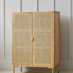 talent design, rattan kapaklı konsol, meşe ahşap büfe, minimalist tasarım konsol, modern depolama mobilyası, çekmeceli konsol tasarımı, İskandinav tarzı mobilya, doğal ahşap konsol, şık oturma odası mobilyası, zarif tasarım konsol, rustik rattan detaylı büfe, doğal malzemeli büfe, el yapımı ahşap konsol, dekoratif depolama çözümü, estetik ve fonksiyonel konsol, modern iç mekan büfe, El oyması kapaklı büfe, servant, servant dolabı