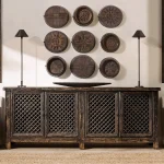 talent design, rattan kapaklı konsol, meşe ahşap büfe, minimalist tasarım konsol, modern depolama mobilyası, çekmeceli konsol tasarımı, İskandinav tarzı mobilya, doğal ahşap konsol, şık oturma odası mobilyası, zarif tasarım konsol, rustik rattan detaylı büfe, doğal malzemeli büfe, el yapımı ahşap konsol, dekoratif depolama çözümü, estetik ve fonksiyonel konsol, modern iç mekan büfe, El oyması kapaklı büfe, servant, servant dolabı