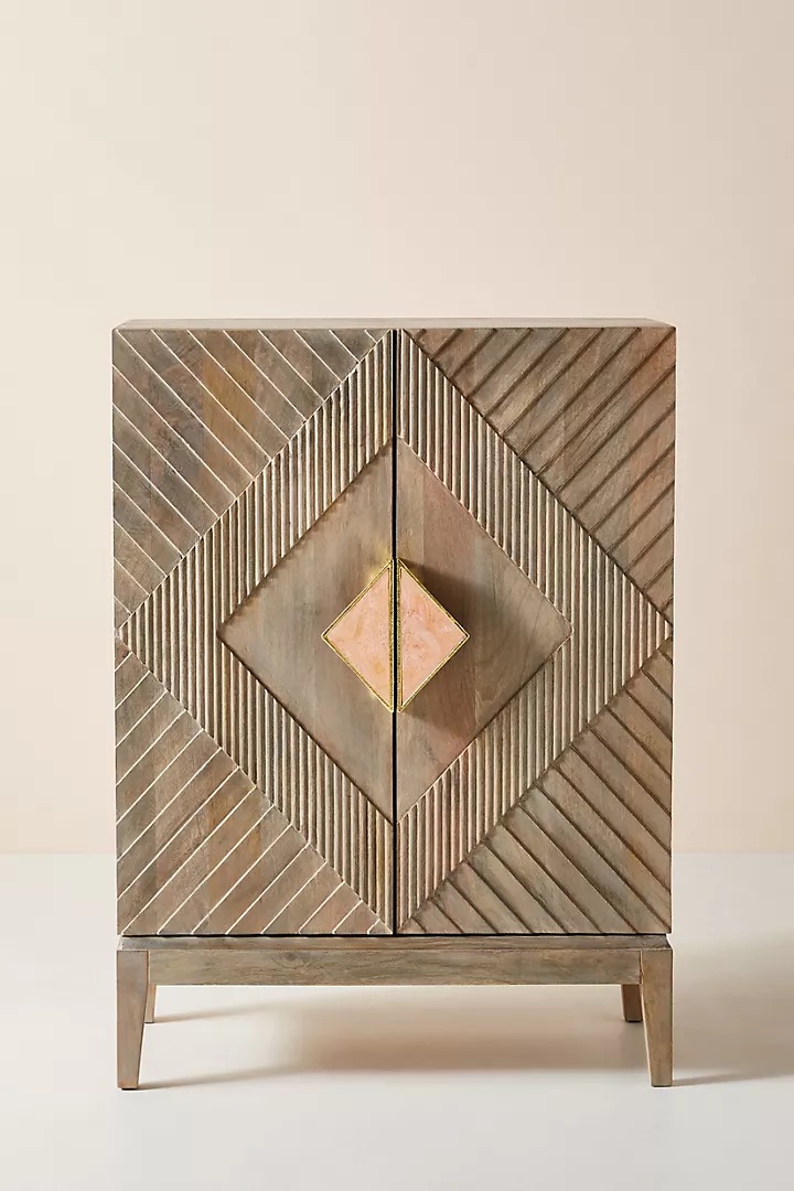talent design, Çıtalı kapaklı Amerikan bar, meşe vitrin büfe, kavisli vitrin dolap, modern vitrin tasarımı, doğal ahşap vitrin, masif meşe dolap, şık vitrin dolap, cam kapaklı vitrin, dekoratif vitrin büfe, zarif vitrin modeli, ahşap kavisli dolap, rustik vitrin tasarımı, ergonomik vitrin büfe, minimalist vitrin dolap, doğal malzemeli vitrin, iç mekan dekorasyon dolabı, Modern vitrin dolabı, Mavi lake boyalı vitrin, İngiliz tarzı vitrin, Şık vitrin tasarımı, Cam kapaklı dolap, Dekoratif vitrin dolabı, Salon için vitrin, Masif vitrin modelleri, Özel tasarım dolap, Estetik vitrin mobilyası, Modern bufeler, Şık camlı dolap, Lake boyalı mobilya, Fonksiyonel vitrin tasarımı, El yapımı vitrin, Yüksek kaliteli dolap, Ahşap vitrin modelleri, Özgün dolap tasarımı, Klasik ve modern dolap, Mavi dekoratif mobilya, metal ayaklı büfe