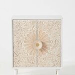 talent design, rattan kapaklı konsol, meşe ahşap büfe, minimalist tasarım konsol, modern depolama mobilyası, çekmeceli konsol tasarımı, İskandinav tarzı mobilya, doğal ahşap konsol, şık oturma odası mobilyası, zarif tasarım konsol, rustik rattan detaylı büfe, doğal malzemeli büfe, el yapımı ahşap konsol, dekoratif depolama çözümü, estetik ve fonksiyonel konsol, modern iç mekan büfe, El oyması kapaklı büfe, servant, servant dolabı