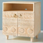 talent design, rattan kapaklı konsol, meşe ahşap büfe, minimalist tasarım konsol, modern depolama mobilyası, çekmeceli konsol tasarımı, İskandinav tarzı mobilya, doğal ahşap konsol, şık oturma odası mobilyası, zarif tasarım konsol, rustik rattan detaylı büfe, doğal malzemeli büfe, el yapımı ahşap konsol, dekoratif depolama çözümü, estetik ve fonksiyonel konsol, modern iç mekan büfe, El oyması kapaklı büfe, servant, servant dolabı