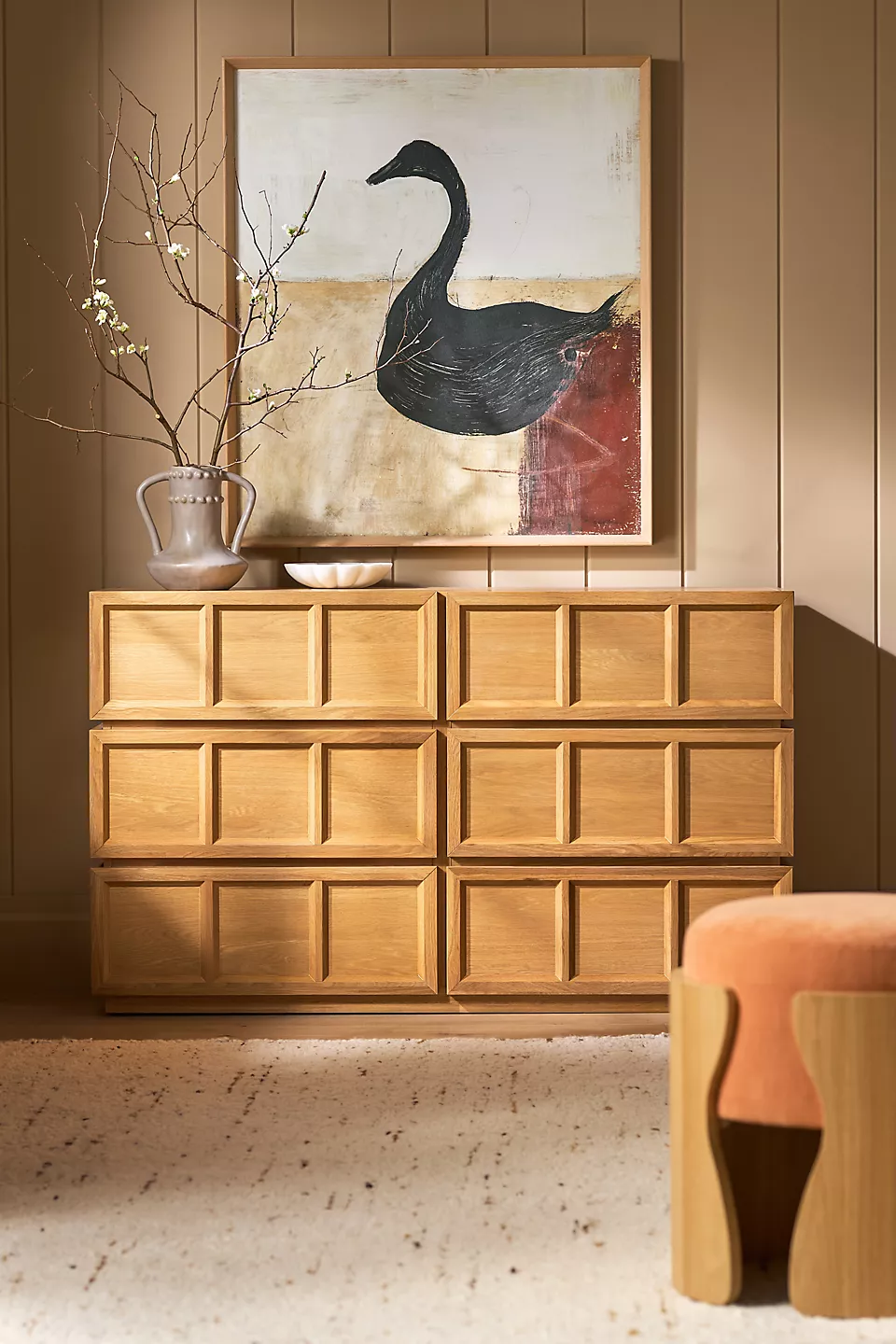 meşe komodin, kare formlu komodin, modern komodin tasarımı, sade çizgili komodin modeli, doğal ahşap komodin, masif meşe komodin, iç mekâna uygun modern komodin, yatak başı dolabı, fonksiyonel komodin tasarımı, kare hatlı komodin, Talent Design komodin, özel üretim meşe komodin, sipariş mobilya üretimi, özel ölçü komodin modeli, ısmarlama tasarım komodin, çağdaş çizgili ahşap komodin, bohem modern komodin, minimal tarz komodin, doğal tonlarda komodin tasarımı