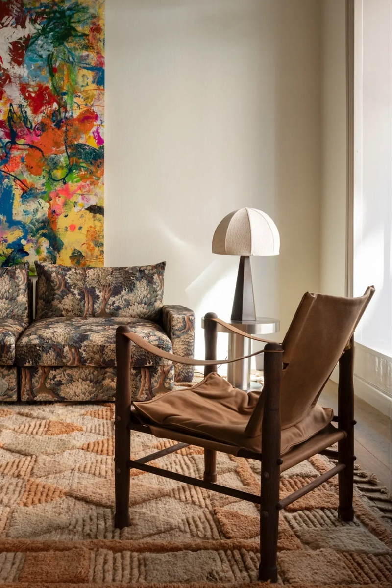 talent design, arla koltuk, masif ahşap koltuk, hakiki deri koltuk, minimal koltuk tasarımı, modern country koltuk, rustik tasarım koltuk, doğal ağaç gövdeli koltuk, ceviz iskeletli koltuk, el işçiliği koltuk, iç mekan koltuk önerisi, oturma odası için deri koltuk, retro-modern koltuk, country tarz dekorasyon koltuğu, çift kişilik koltuk, rahat oturumlu salon koltuğu, bohem rustik koltuk