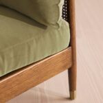 talent design, bruna kanepe, retro dönem kanepe, yeşil kadife döşemeli koltuk, ceviz ağacı gövde, hasır kollu koltuk, masif ceviz iskeletli kanepe, vintage oturma grubu, bohem salon kanepe, rustik modern koltuk, ahşap ayaklı kadife kanepe, iç mekan dekorasyon önerisi, klasik-modern uyum, oturma odası şıklığı, doğal malzeme koltuk tasarımı