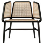 hasır sırtlı sandalye, rattan kolçaklı sandalye, meşe iskeletli sandalye, doğal dokulu sandalye, kolçaklı yemek sandalyesi, bohem stil sandalye, iç mekân için şık sandalye, modern rattan sandalye, el yapımı ahşap sandalye, özel üretim sandalye, özel ölçü kolçaklı sandalye, sipariş mobilya üretimi, ısmarlama sandalye tasarımı, Talent Design sandalye, rustik modern sandalye, sıcak tonlu doğal sandalye, meşe ve rattan uyumlu sandalye, çağdaş çizgili oturma sandalyesi