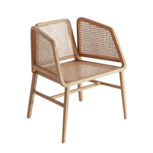 hasır sırtlı sandalye, rattan kolçaklı sandalye, meşe iskeletli sandalye, doğal dokulu sandalye, kolçaklı yemek sandalyesi, bohem stil sandalye, iç mekân için şık sandalye, modern rattan sandalye, el yapımı ahşap sandalye, özel üretim sandalye, özel ölçü kolçaklı sandalye, sipariş mobilya üretimi, ısmarlama sandalye tasarımı, Talent Design sandalye, rustik modern sandalye, sıcak tonlu doğal sandalye, meşe ve rattan uyumlu sandalye, çağdaş çizgili oturma sandalyesi