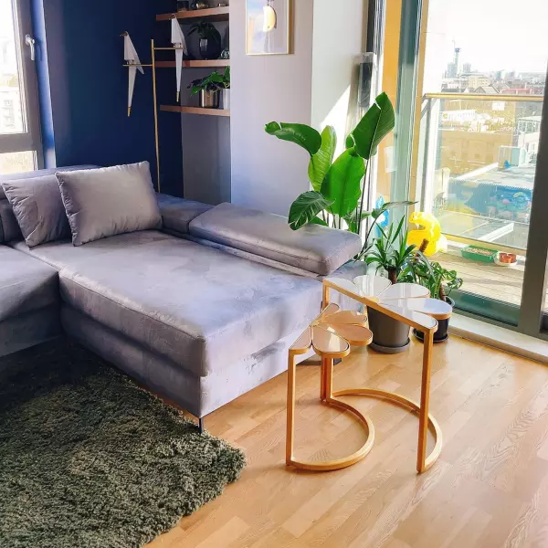 Talent Design, zigon sehpa, çiçek formlu sehpa, metal sehpa, pirinç detaylı sehpa, modern sehpa, dekoratif yan sehpa, elora sehpa, oturma odası sehpası, lüks sehpa tasarımı, estetik sehpa modeli, iç mekan dekorasyon, altın renk sehpa, zarif sehpa takımı