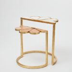 Talent Design, zigon sehpa, çiçek formlu sehpa, metal sehpa, pirinç detaylı sehpa, modern sehpa, dekoratif yan sehpa, elora sehpa, oturma odası sehpası, lüks sehpa tasarımı, estetik sehpa modeli, iç mekan dekorasyon, altın renk sehpa, zarif sehpa takımı