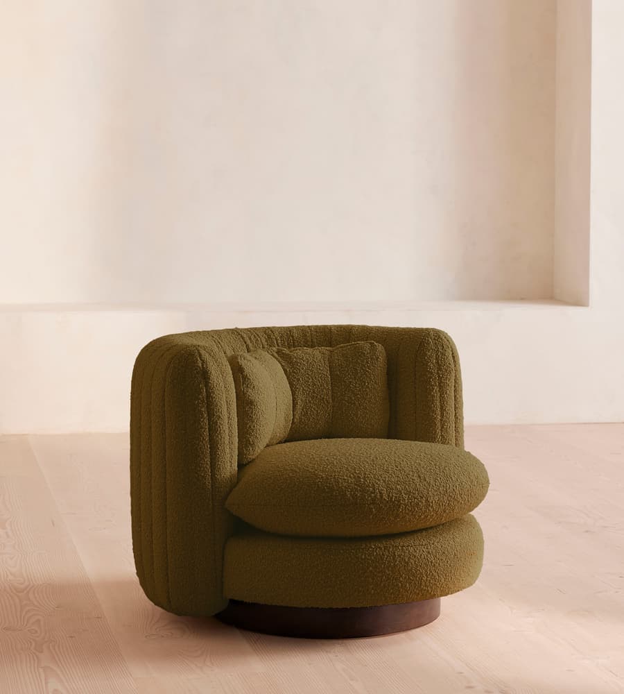 yuvarlak formlu koltuk, özel dokuma kumaş koltuk, yeşil renkli koltuk, modern tasarım koltuk, minimal çizgili koltuk, iç mekân için dekoratif koltuk, çağdaş yeşil koltuk modeli, rahat oturumlu yuvarlak koltuk, tasarım kumaş döşemeli koltuk, bohem stil koltuk, özel üretim yuvarlak koltuk, özel ölçü koltuk tasarımı, sipariş modern koltuk, ısmarlama tasarım koltuk, Talent Design koltuk, organik formlu koltuk, salon için şık yeşil koltuk
