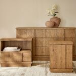 talent design, lunor şifonyer, masif meşe şifonyer, fırçalı meşe mobilya, kare form şifonyer, çekmeceli şifonyer, rustik ahşap şifonyer, modern country şifonyer, minimal tasarım şifonyer, doğal dokulu şifonyer, sade çizgili şifonyer, kompakt depolama ünitesi, iç mekan şık depolama çözümü, doğal ahşap komodin, meşe ağacı şifonyer, kare hatlı mobilya tasarımı, bohem tarz mobilya, fonksiyonel şifonyer modeli