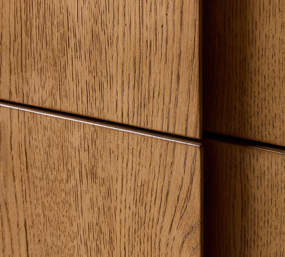 talent design, lunor şifonyer, masif meşe şifonyer, fırçalı meşe mobilya, kare form şifonyer, çekmeceli şifonyer, rustik ahşap şifonyer, modern country şifonyer, minimal tasarım şifonyer, doğal dokulu şifonyer, sade çizgili şifonyer, kompakt depolama ünitesi, iç mekan şık depolama çözümü, doğal ahşap komodin, meşe ağacı şifonyer, kare hatlı mobilya tasarımı, bohem tarz mobilya, fonksiyonel şifonyer modeli