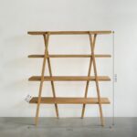 meşe kitaplık, raflı kitaplık, iskandinav kitaplık tasarımı, modern meşe raf, masif ahşap kitaplık, dekoratif kitaplık modeli, sade çizgili kitaplık, özel üretim kitaplık, özel ölçü raf sistemi, sipariş mobilya, ısmarlama kitaplık tasarımı, doğal ahşap mobilya, tasarım kitaplık, talent design kitaplık, çağdaş kitaplık modeli, fonksiyonel dekoratif raflar