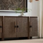 hasır rattan büfe, bombeli kapaklı büfe, modern bohem büfe tasarımı, minimal çizgili büfe, doğal rattan dokulu dolap, iç mekân için dekoratif büfe, organik formlu kapaklı büfe, salon için modern büfe, el yapımı büfe mobilyası, ceviz detaylı büfe, özel üretim tasarım büfe, özel ölçü büfe dolap, sipariş mobilya üretimi, ısmarlama büfe modeli, Talent Design büfe, çağdaş rattan büfe, kıvrımlı kapak detaylı büfe, tasarım mobilya önerisi
