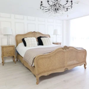 talent design doğal ahşap karyola, talent design furniture Fransız tarz yatak, talent design dumanlı meşe karyola modeli, talent design hasır başlıklı yatak tasarımı, talent design furniture oymalı klasik yatak, talent design şık ve zarif yatak odası mobilyası, talent design vintage detaylı masif karyola, talent design furniture doğal yüzeyli ahşap yatak, talent design patine işlemeli yatak modeli, talent design furniture geleneksel el işçiliği yatak, talent design lüks yatak odası için özel üretim karyola, talent design iç mekan için klasik tarz mobilya, talent design furniture zamansız ahşap karyola tasarımı