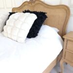 talent design doğal ahşap karyola, talent design furniture Fransız tarz yatak, talent design dumanlı meşe karyola modeli, talent design hasır başlıklı yatak tasarımı, talent design furniture oymalı klasik yatak, talent design şık ve zarif yatak odası mobilyası, talent design vintage detaylı masif karyola, talent design furniture doğal yüzeyli ahşap yatak, talent design patine işlemeli yatak modeli, talent design furniture geleneksel el işçiliği yatak, talent design lüks yatak odası için özel üretim karyola, talent design iç mekan için klasik tarz mobilya, talent design furniture zamansız ahşap karyola tasarımı