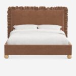 talent design, zira karyola, ekose kumaş yatak, bohem başlıklı karyola, ingiliz tarzı kumaş döşeme, keten kumaş yatak başlığı, rustik modern karyola, ahşap top ayaklı yatak, çizgili karyola modeli, yatak odası tasarım önerisi, romantik stil yatak, ruffle detaylı başlık, minimal country karyola, dekoratif kumaş karyola