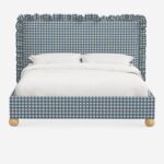 talent design, zira karyola, ekose kumaş yatak, bohem başlıklı karyola, ingiliz tarzı kumaş döşeme, keten kumaş yatak başlığı, rustik modern karyola, ahşap top ayaklı yatak, çizgili karyola modeli, yatak odası tasarım önerisi, romantik stil yatak, ruffle detaylı başlık, minimal country karyola, dekoratif kumaş karyola