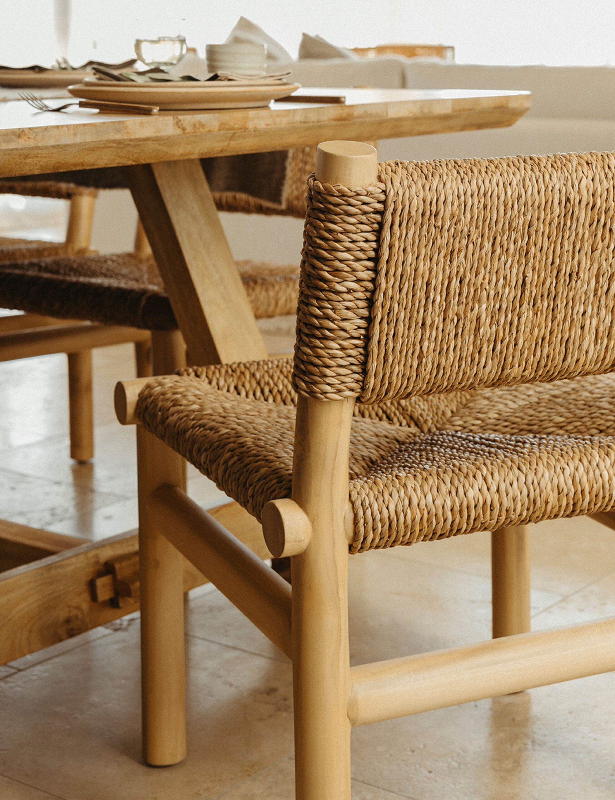 talent design, estrel sandalye, masif ağaç iskeletli sandalye, İskandinav sandalye, boho tasarım sandalye, muz lifi örgü sandalye, ip örgü sandalye, hasır sandalye, rattan sandalye, doğal malzeme sandalye, modern rustik sandalye, coastal tarz sandalye, Lulu and Georgia tarzı sandalye, Lulu and Georgia benzeri sandalye, Anthropologie furniture tarzı sandalye, Urban Outfitters tarzı sandalye, yüksek kaliteli ahşap sandalye, çağdaş tasarım sandalye, butik üretim sandalye, özel ölçü sandalye, ısmarlama sandalye, lüks sandalye, dekoratif sandalye, iç mekan tasarım sandalye