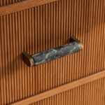 özel üretim banyo dolabı, özel ölçü banyo mobilyası, sipariş mobilya, ısmarlama banyo dolabı, masif meşe banyo dolabı, mermer lavabolu banyo dolabı, çift lavabolu banyo dolabı, coastal banyo mobilyası, minimal chic banyo tasarımı, modern banyo dolabı, yuvarlak hatlı banyo mobilyası, lüks banyo tasarımı, doğal ahşap banyo dolabı, el işçiliği banyo mobilyası, Soho Home banyo mobilyası, Soho House interior, Soho Home tarzı banyo dolabı, Urban Outfitters home banyo mobilyası, Anthropologie home mobilya