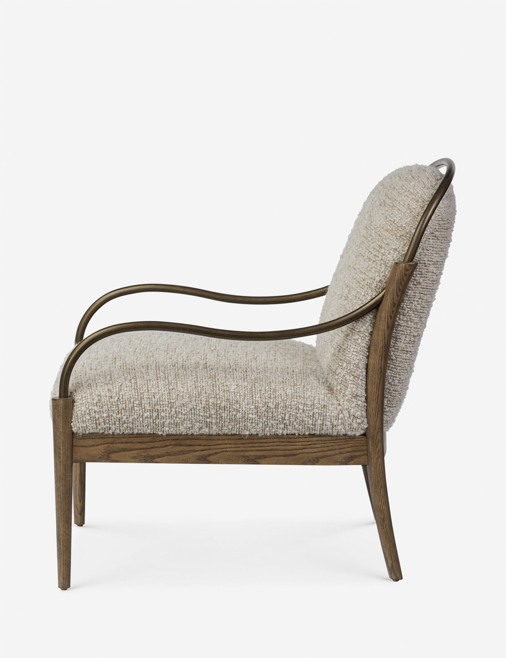 talent design, brona koltuk, yuvarlak sırt formu koltuk, metal detaylı koltuk, ahşap sırt kollu koltuk, tasarım koltuk, modern endüstriyel koltuk, doğal ahşap ve metal koltuk, rustik modern koltuk, kafe koltuğu, restoran koltuğu, yemek masası koltuğu, rahat oturumlu sandalye, şık yemek koltuğu, özel tasarım oturma koltuğu, iç mekan tasarım koltuğu