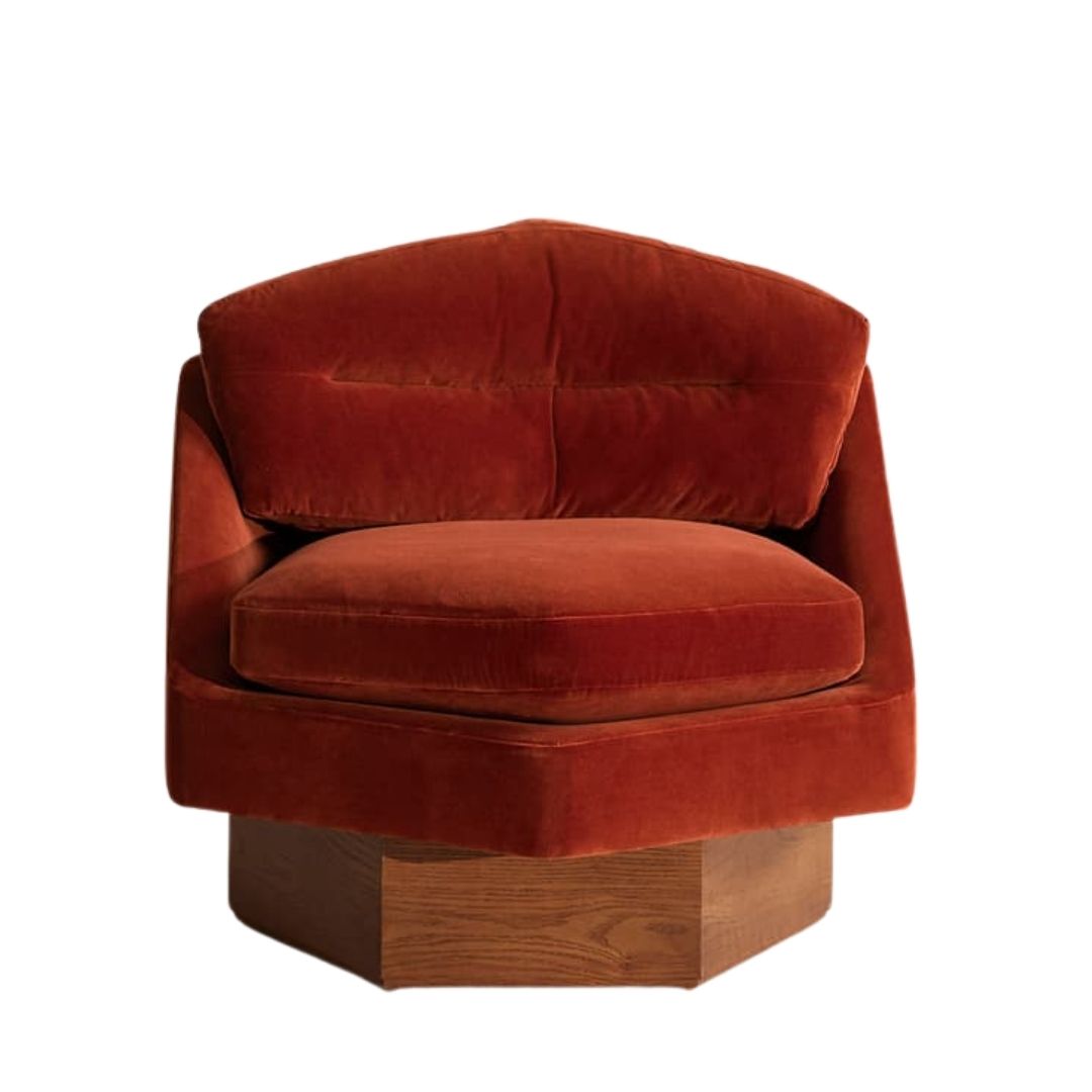 özel üretim koltuk, özel ölçü mobilya, sipariş mobilya, ısmarlama koltuk, bordo kadife koltuk, altıgen form koltuk, minimal tasarım koltuk, modern chic koltuk, lüks oturma koltuğu, retro velvet koltuk, el işçiliği kadife koltuk, salon için club koltuk, Soho Home koltuk, Soho House interior, Urban Outfitters home tarzı koltuk, Anthropologie home mobilya, Zara Home koltuk, geometrik tasarım koltuk, statement furniture