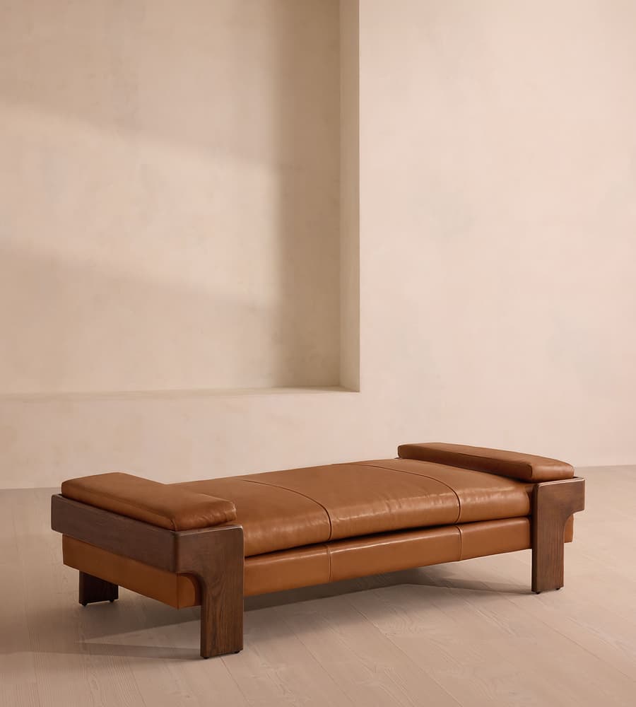 talent design, lorven puf, ceviz masif ayaklı bench, hakiki deri uzun bench, taba deri puf, lüks deri bench, modern tasarım puf, yatak ucu bench, oturma odası bench, giriş holü bench, ceviz ahşap puf, sürdürülebilir malzemeli bench, el işçiliği puf, minimal tasarım bench, modern rustik bench, Soho Home tarzı bench, Lulu and Georgia tarzı puf, Anthropologie tarzı bench, özel üretim bench, özel ölçü puf, sipariş mobilya, ısmarlama mobilya, şık oturma pufu, zarif tasarım bench, fonksiyonel dekoratif bench, yüksek kalite puf