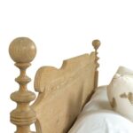Miral Karyola, masif ahşap karyola, klasik karyola tasarımı, özel üretim karyola, torna ayaklı yatak, zamansız mobilya, offline lüks, sessiz zenginlik, sustainable furniture, custom made bed, contemporary furniture Istanbul, Ege evi mobilyası, Yunan adaları tarzı mobilya, Urla Bodrum Çeşme yazlık ev mobilyası