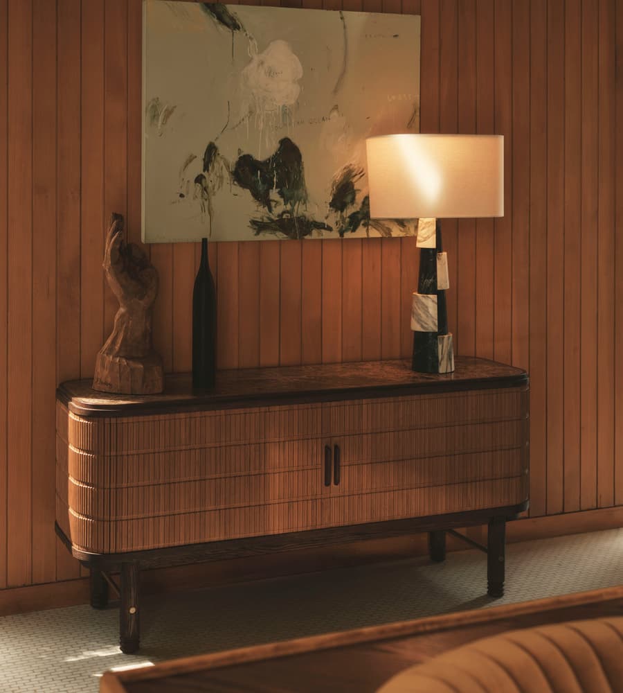özel üretim büfe, özel ölçü mobilya, sipariş mobilya, ısmarlama büfe, masif meşe büfe dolap, yivli kapaklı büfe, mermer tablalı büfe, coastal chic büfe dolap, modern tasarım büfe, minimal mobilya, lüks salon mobilyası, el işçiliği büfe, retro büfe dolap, Soho Home büfe, Soho House interior, Urban Outfitters home tarzı büfe, Anthropologie home mobilya, Zara Home büfe, yuvarlak köşeli büfe, rattan esintili büfe mobilya