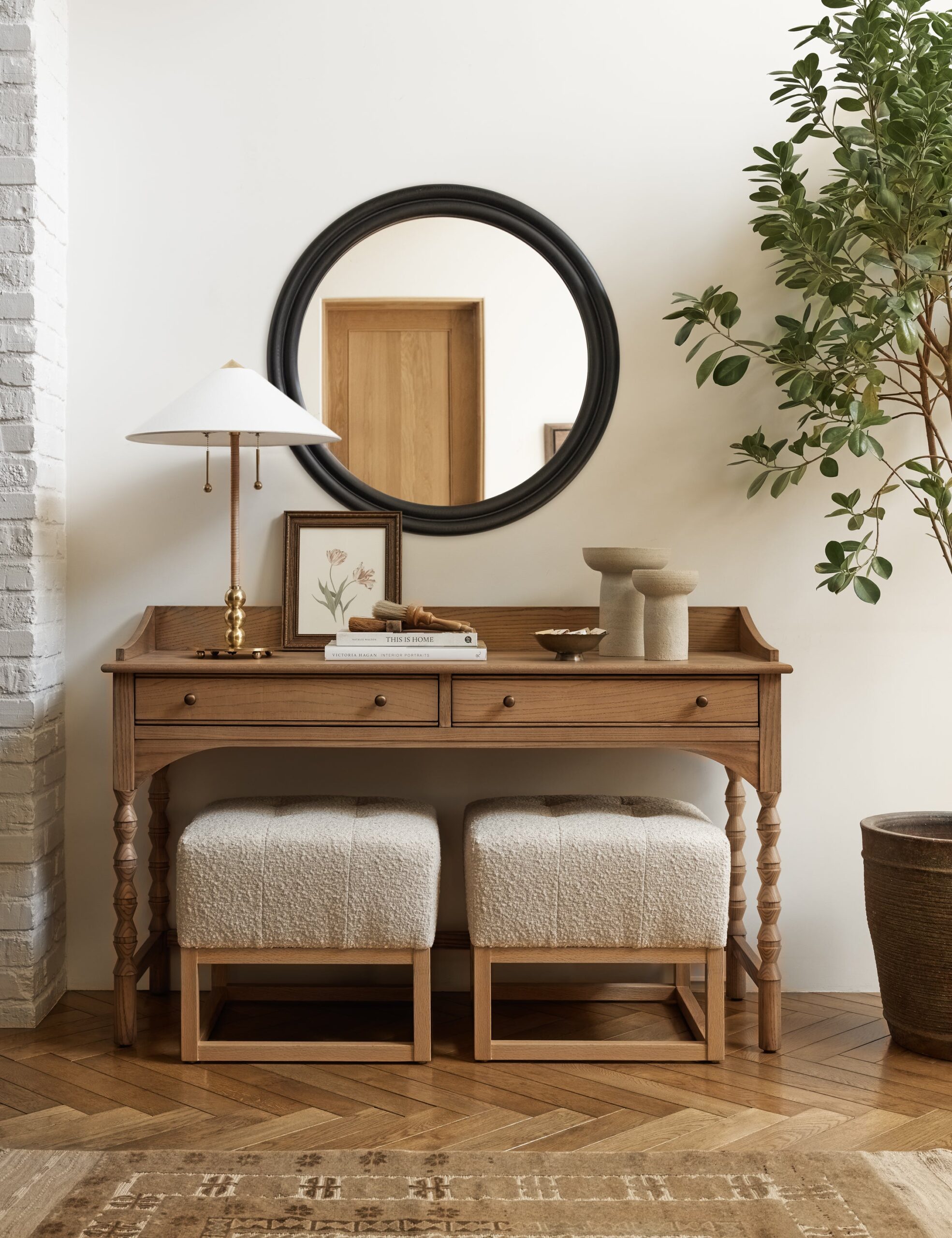 talent design, tomira yatak başı, minimal yatak başı, modern yatak başı, coastal tarz yatak başı, geniş komodinlikli yatak başı, kumaş kaplama yatak başı, modern coastal yatak odası, lüks yatak başı, sahil evi yatak başı, yazlık ev yatak odası, rahat yatak başı tasarımı, Lulu and Georgia tarzı yatak başı, Lulu and Georgia benzeri yatak odası, boho coastal yatak başı, modern şıklık yatak başı, deniz esintili yatak odası, dekoratif yatak başı, coastal chic yatak odası, İngiliz coastal yatak başı