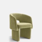 özel ölçü mobilya, sipariş mobilya, ısmarlama koltuk, modern sandalye koltuk, kadife kaplı sandalye, minimal tasarım koltuk, lüks oturma mobilyası, el işçiliği döşeme koltuk, retro modern sandalye, Soho Home koltuk, Soho House interior, Urban Outfitters home tarzı koltuk, Anthropologie home mobilya, Zara Home sandalye, soft green kadife koltuk, contemporary design chair