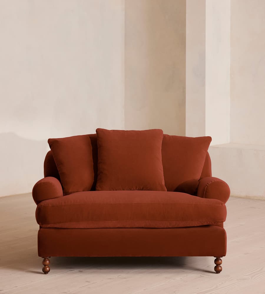 talent design, yavena koltuk, coastal tasarım koltuk, İngiliz tarzı koltuk, özel dokuma koltuk, sonil kadife koltuk, ipekli kumaş koltuk, torna ayaklı koltuk, modern coastal koltuk, lüks tekli koltuk, rahat oturma koltuğu, şık salon koltuğu, plaj evi mobilyası, yazlık ev koltuk, Lulu and Georgia tarzı koltuk, Anthropologie tarzı koltuk, Soho Home tarzı koltuk, sürdürülebilir malzemeli koltuk, el işçiliği koltuk, özel üretim koltuk, özel ölçü koltuk, sipariş mobilya, ısmarlama mobilya, rustik coastal koltuk, yüksek kalite koltuk, modern bohem koltuk
