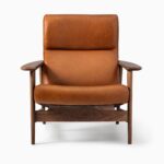 zamansız estetik, doğal modernizm, midimalizm, kişiselleştirilmiş tasarım, Ege sahil evi mobilyası, Yunan adaları ilhamı, offline lüks, dalga formu etkisi, Maison Française dekorasyon dili, minimal modern berjer, masif ceviz ahşap koltuk, doğal deri kaplama koltuk, özel üretim mobilya, Nişantaşı tasarım mağazası